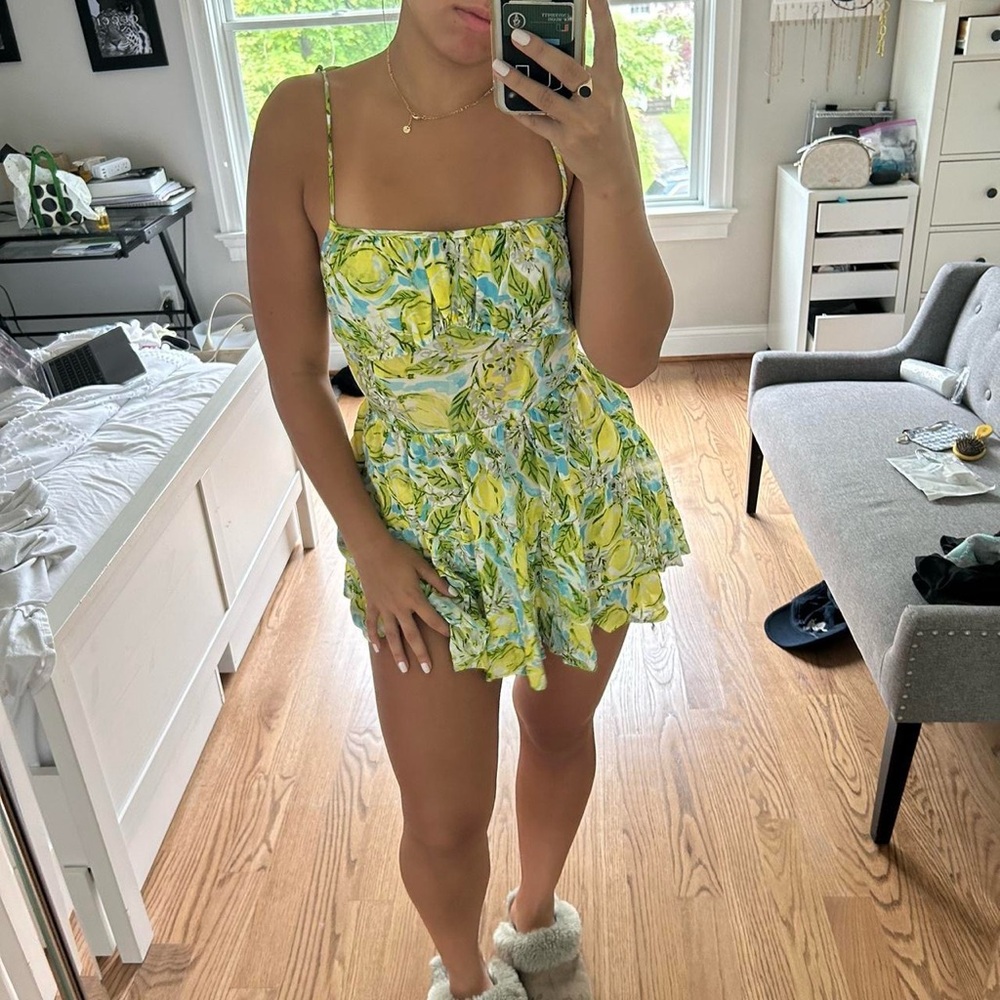 Style to the moon boutique new dress never worn